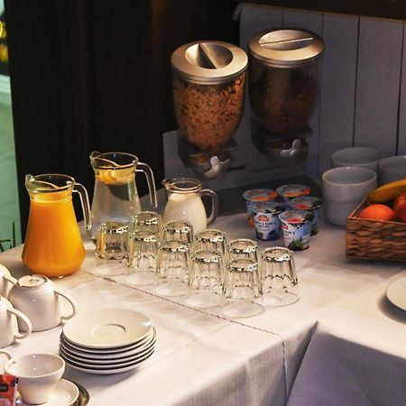 Hotel Branc, Garni سينيتسا المظهر الخارجي الصورة